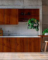 Revestimento Adesivo Madeira Rústica Figueira Ocre