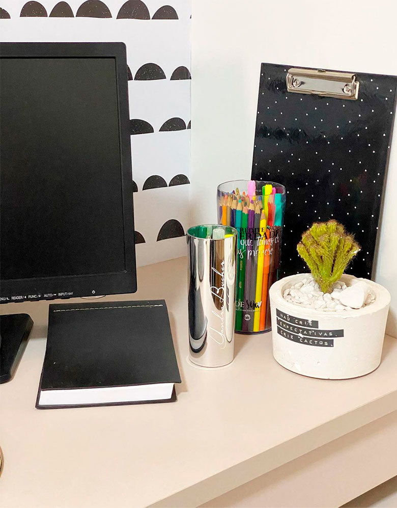 Papel de Parede Adesivo Escandinavo Preto