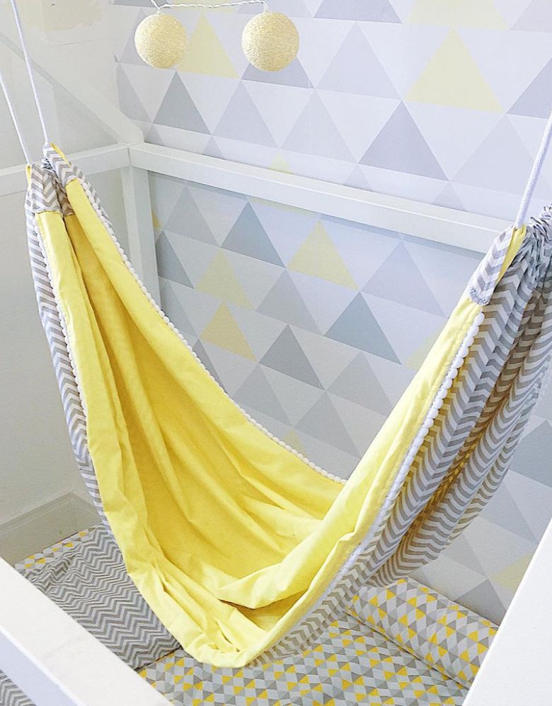 Papel de Parede Adesivo Triângulo Amarelo