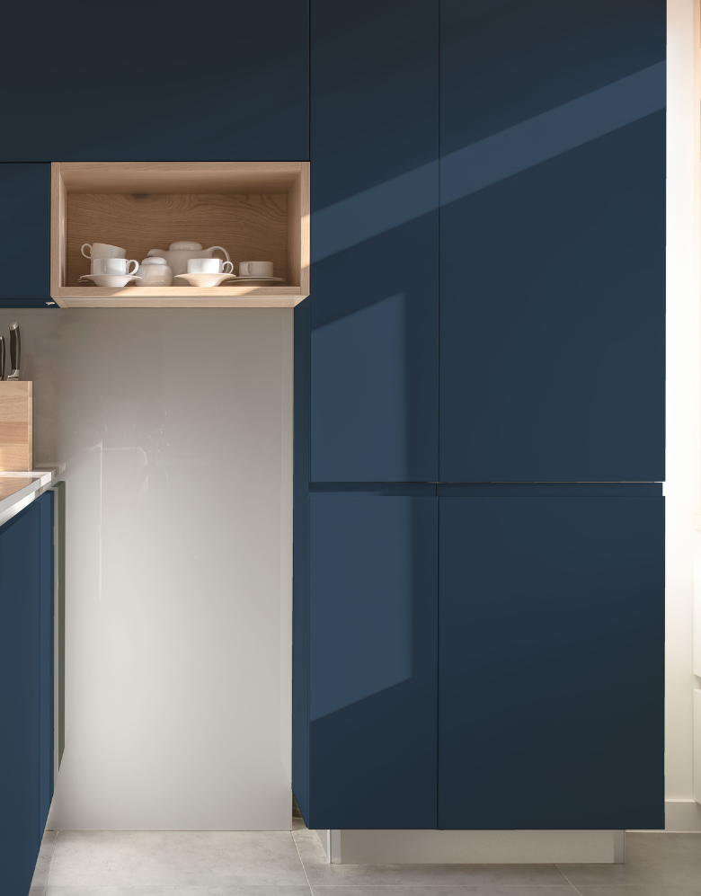 Envelopamento Adesivo Forma Azul Profundo