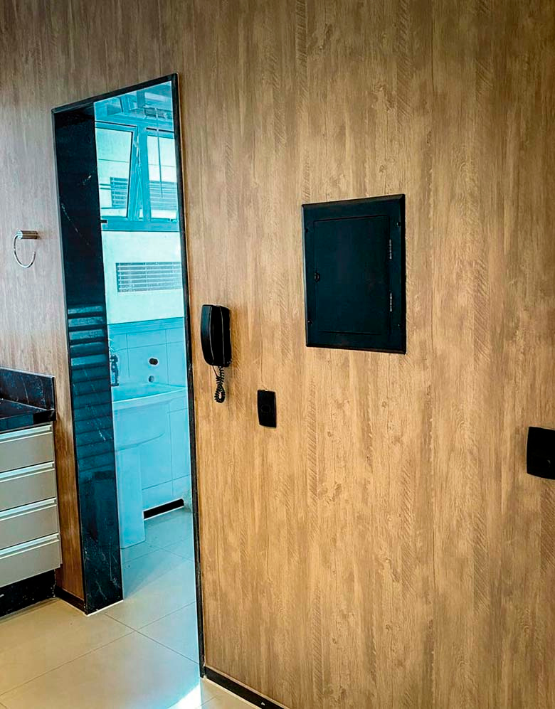 Revestimento Adesivo Madeira Barcelona