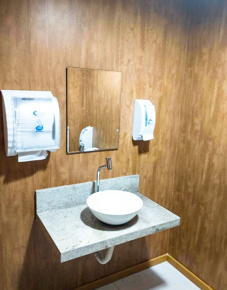 Revestimento Adesivo Madeira Barcelona