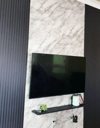 Papel de Parede Madeira Ripada Preta