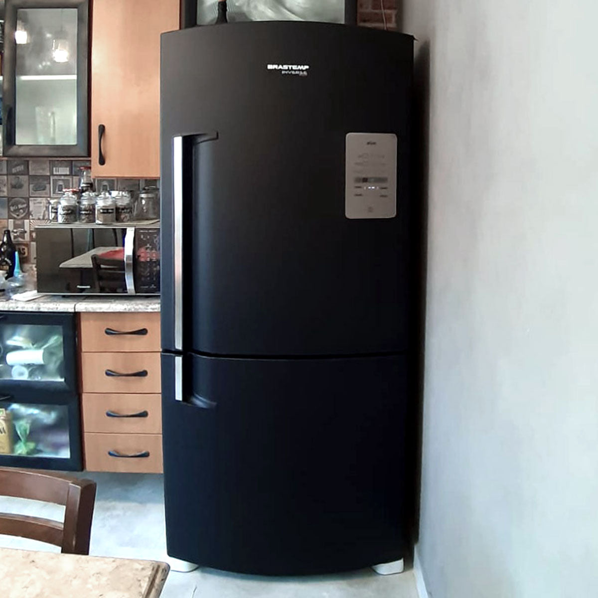 Adesivo de Envelopamento Preto Fosco