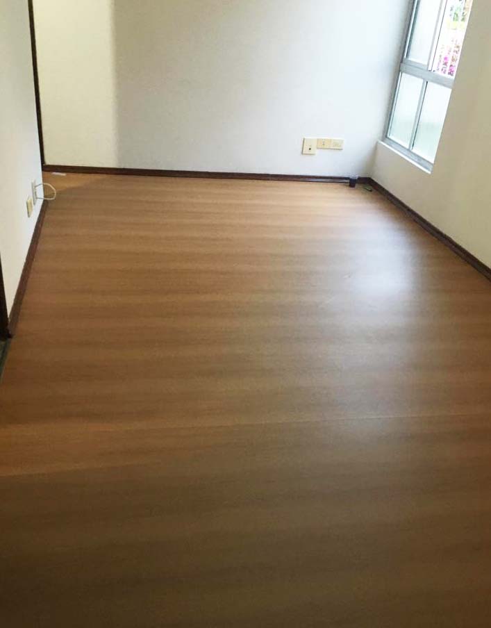 Adesivo para Chão Madeira Carvalho Peroba