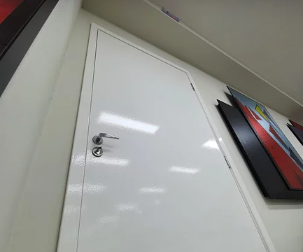 Adesivo Envelopamento Branco para Porta Imprimax