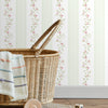 Papel de Parede Adesivo Ramo Floral Listrado Verde