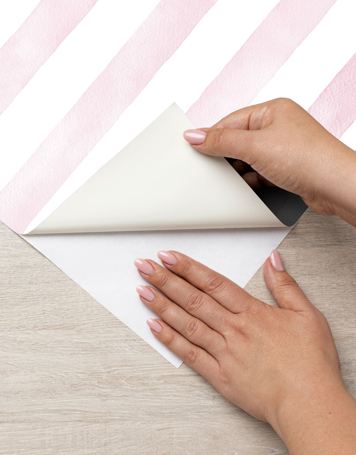 Papel de Parede Adesivo Listrado Aquarela Rosa