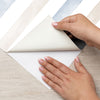 Papel de Parede Adesivo Listrado Aquarela Azul e Nude